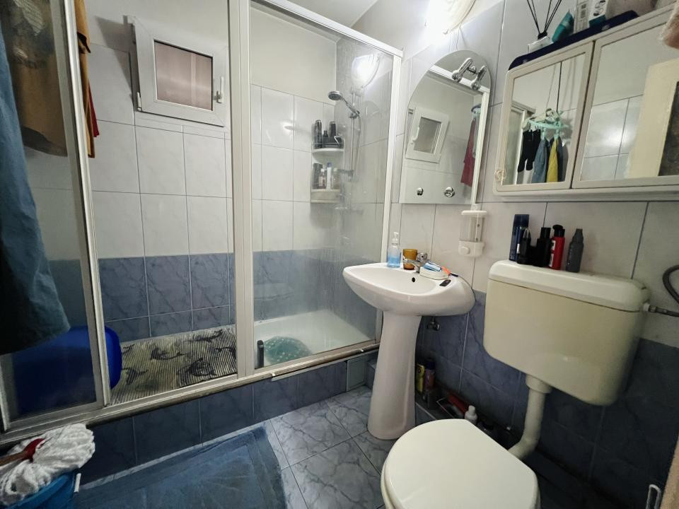 Apartament cu 3 camere decomandat- str Circumvalațiunii Timisoara 