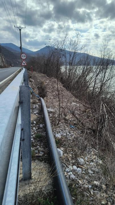 Teren intravilan 1050mp 48ml  front la Dunare Svinita -Mehedinti 