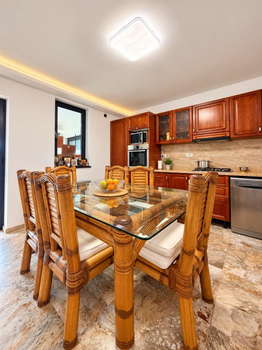 Casa Individuala, 141 mp utili, 460mp teren, 4 camere -Sag