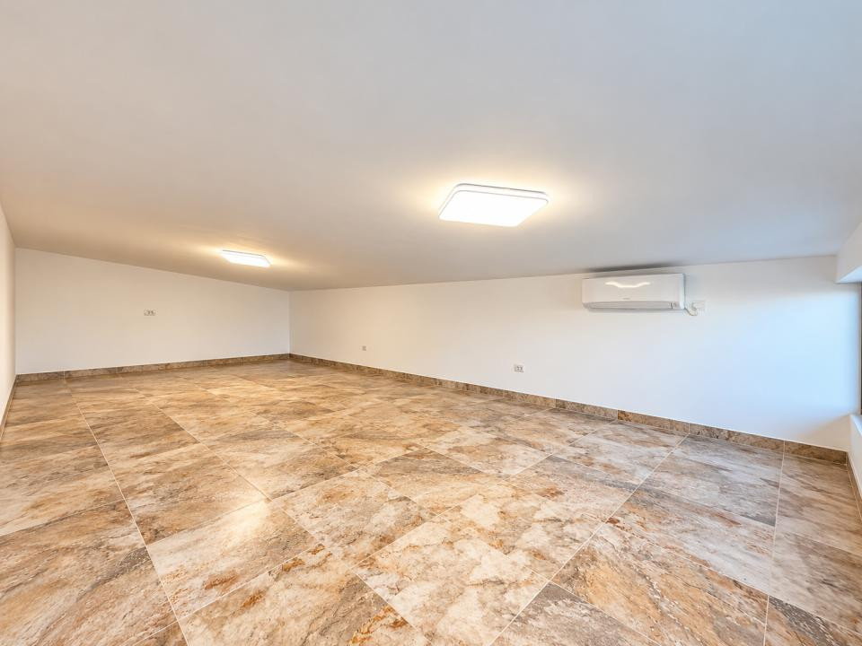 Casa Individuala, 141 mp utili, 460mp teren, 4 camere -Sag