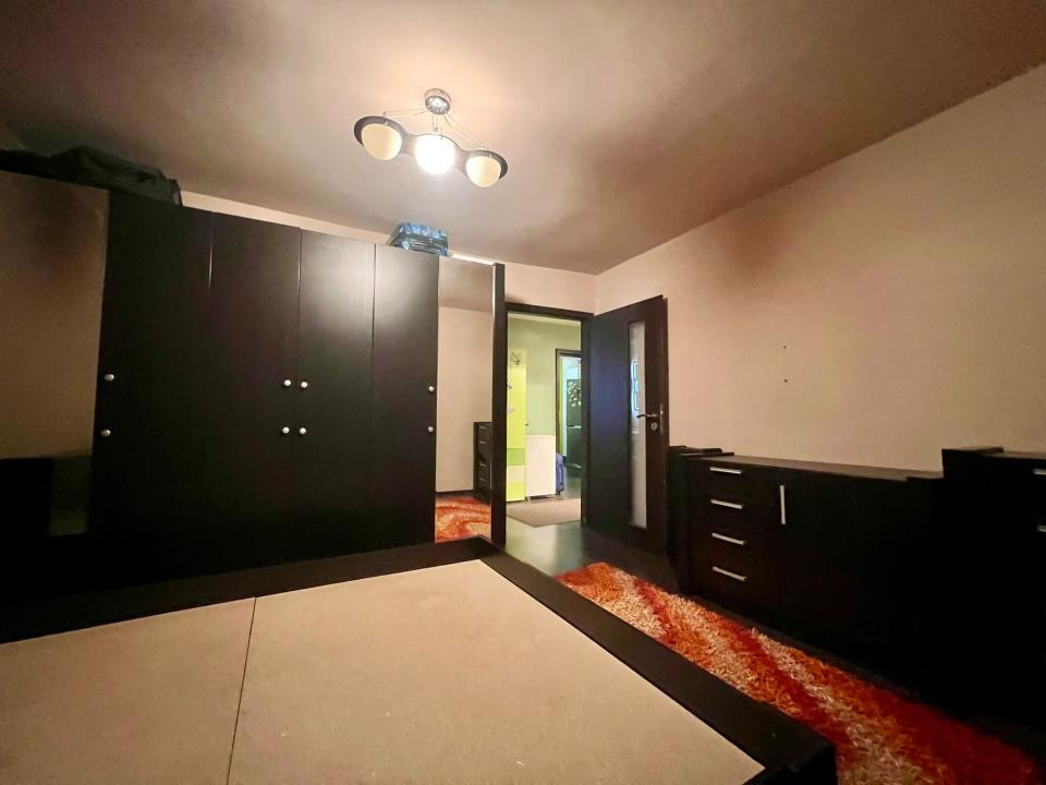 Apartament modern 3 camere, etaj 2/4, 73 mp utili - Zona Lunei