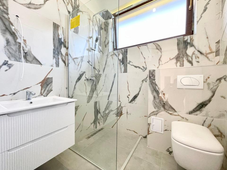 Duplex cu 4 camere pe parter, teren 515mp - Mosnita Noua