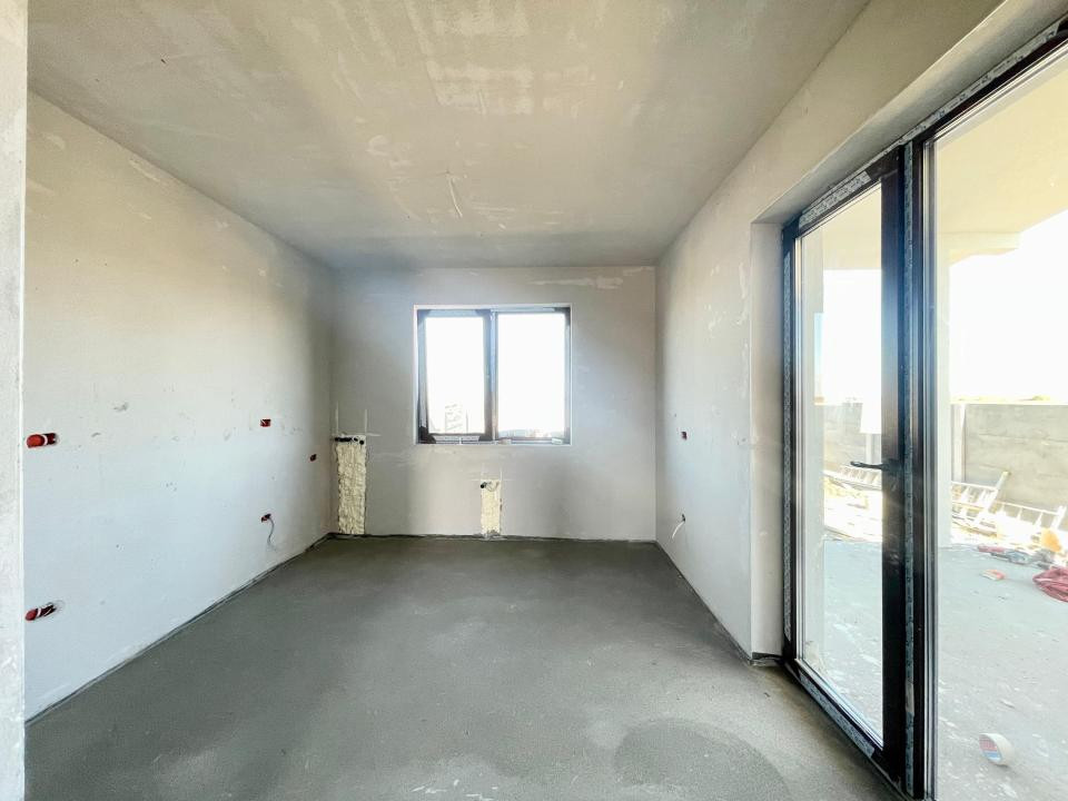 Duplex cu 3 dormitoare, predare la cheie - Mosnita Veche