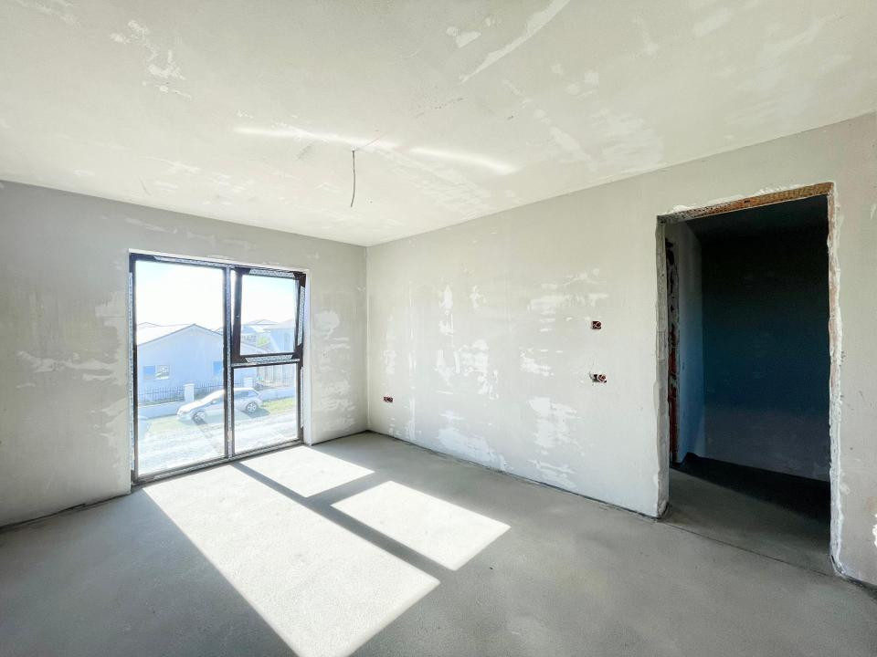 Duplex cu 3 dormitoare, predare la cheie - Mosnita Veche
