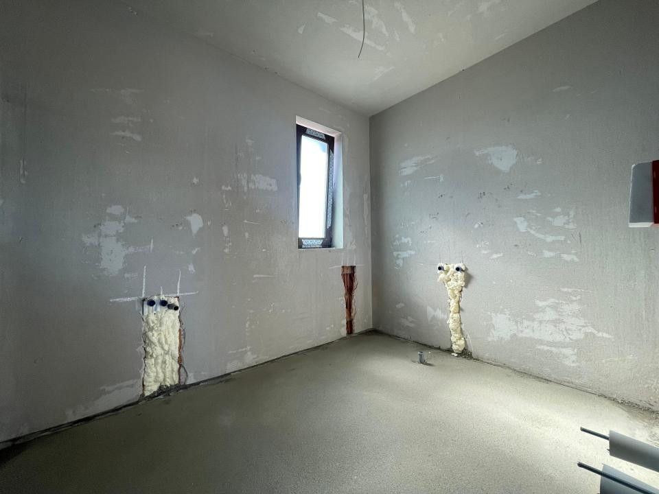 Duplex cu 3 dormitoare, predare la cheie - Mosnita Veche