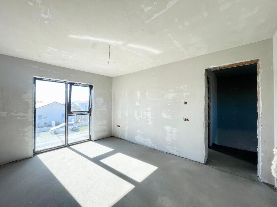 Duplex cu 3 dormitoare, predare la cheie - Mosnita Veche