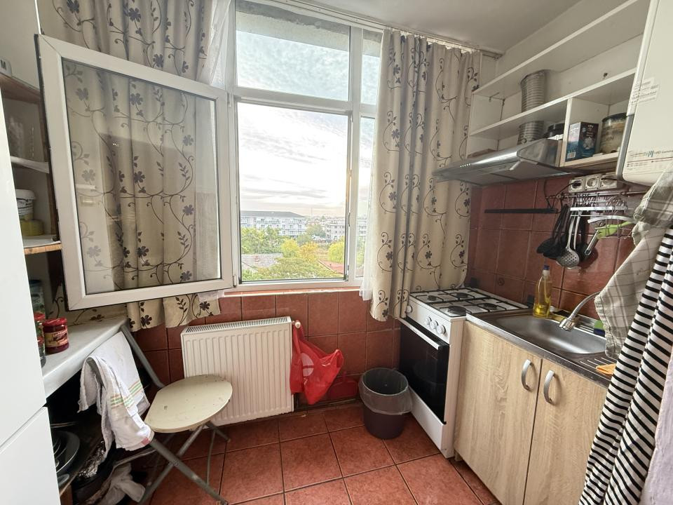 Apartament cu 3 camere, decomandat, 65 mp utili - Girocului