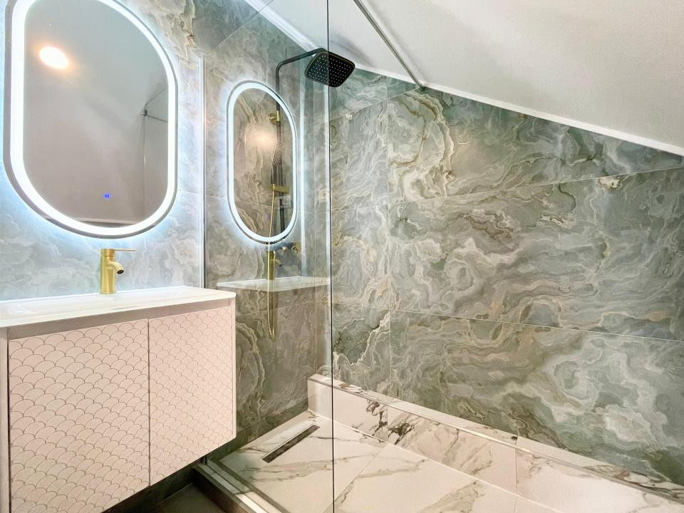 Duplex 4 camere, 94mp utili, 275mp teren - Mosnita Noua