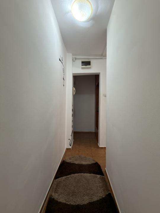 Apartament 1 camera, 25mp utili, etaj 3, centrala - Parc Padurice