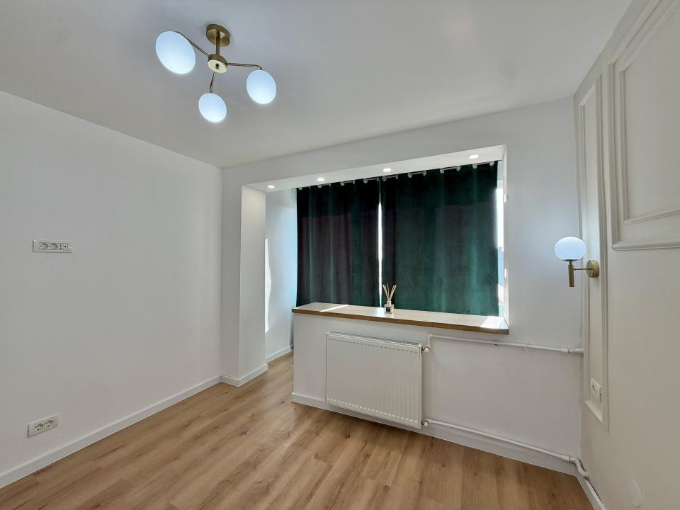 Apartament 2 camere, renovat complet, etaj 9/10, zona Dambovita 