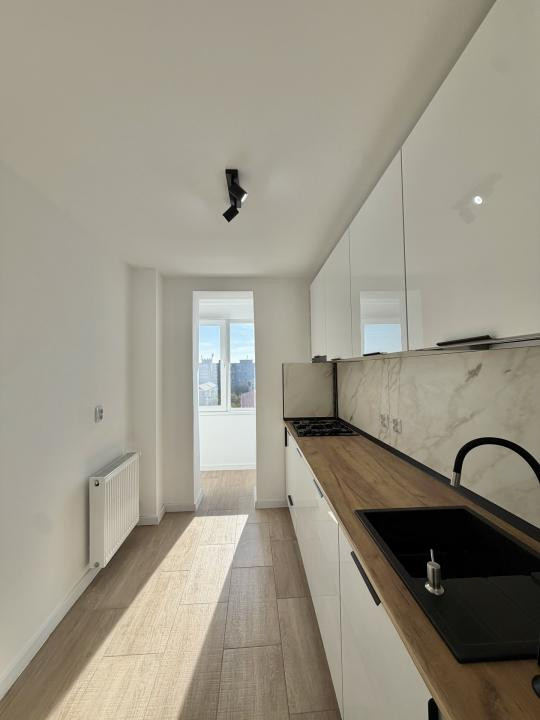 Apartament 2 camere, renovat complet, etaj 9/10, zona Dambovita 