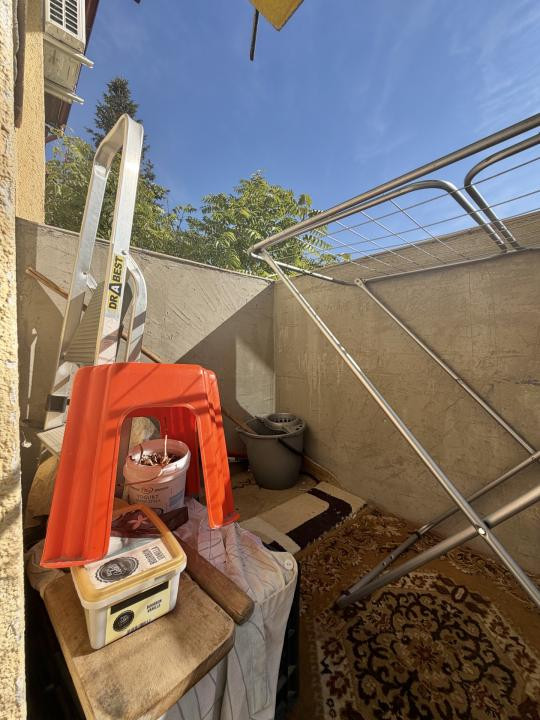 Apartament 2 camere, mobilat, etaj 3, zona Dambovita 