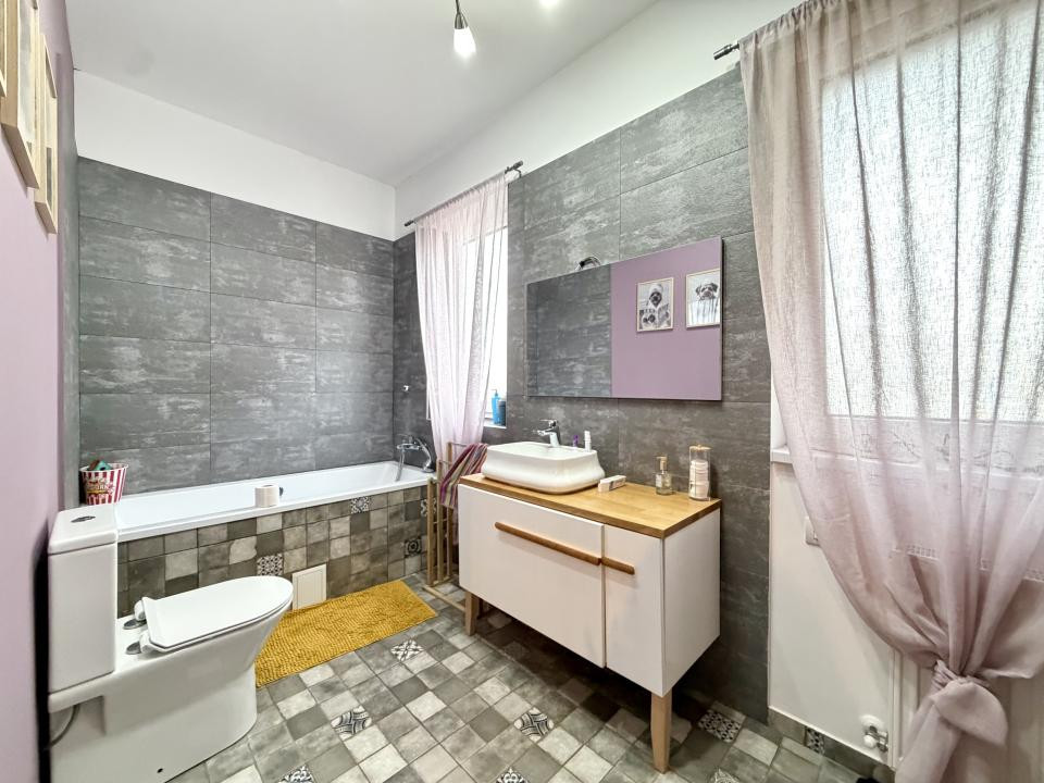 Duplex spatios, 4 camere, 115 mp utili, 320 mp teren - Dumbravita