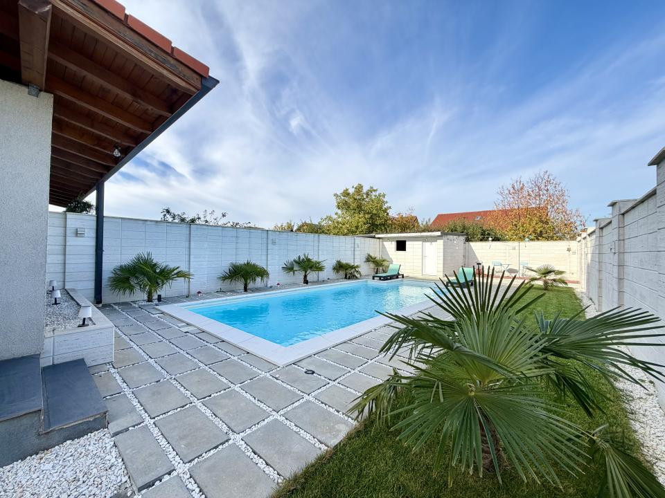 Duplex cu piscina si sala fitness, 4 camere, 113 mp utili - Dumbravita