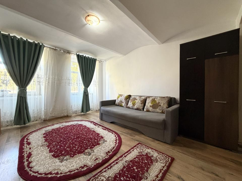 Apartament cu 1 camera, 33mp utili, demisol inalt-Zona Balcescu 