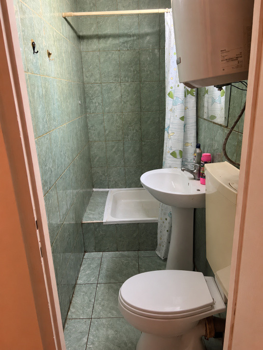 Apartament 1 camera, 17 mp utili, etaj 4 cu acoperis - Girocului
