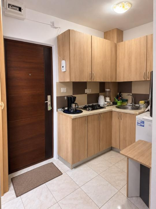 Apartament cu o camera, 22 mp utili, etaj 2, mobilat- Telegrafului