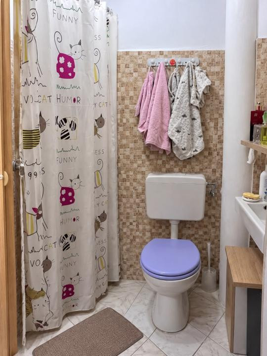 Apartament cu o camera, 22 mp utili, etaj 2, mobilat- Telegrafului