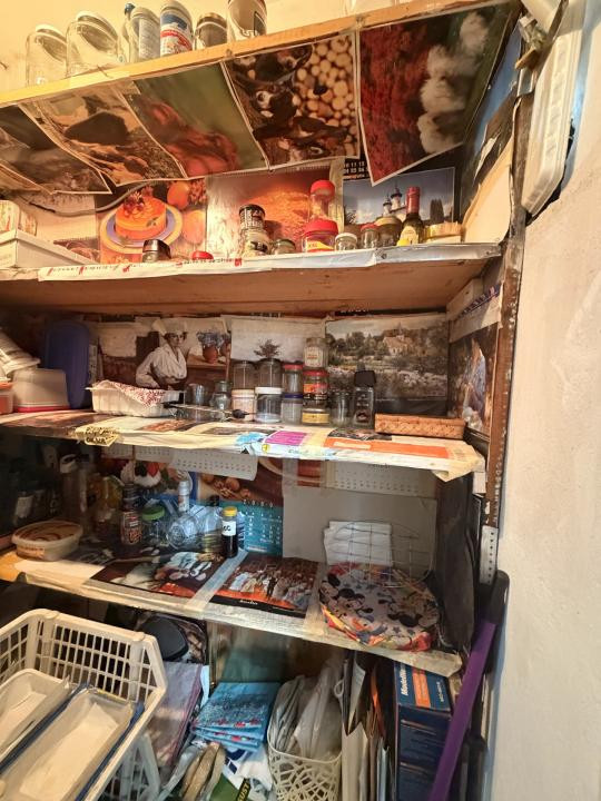 Apartament 3 camere, 72 mp utili, etaj 2, boxa înscrisă in CF - Soarelui