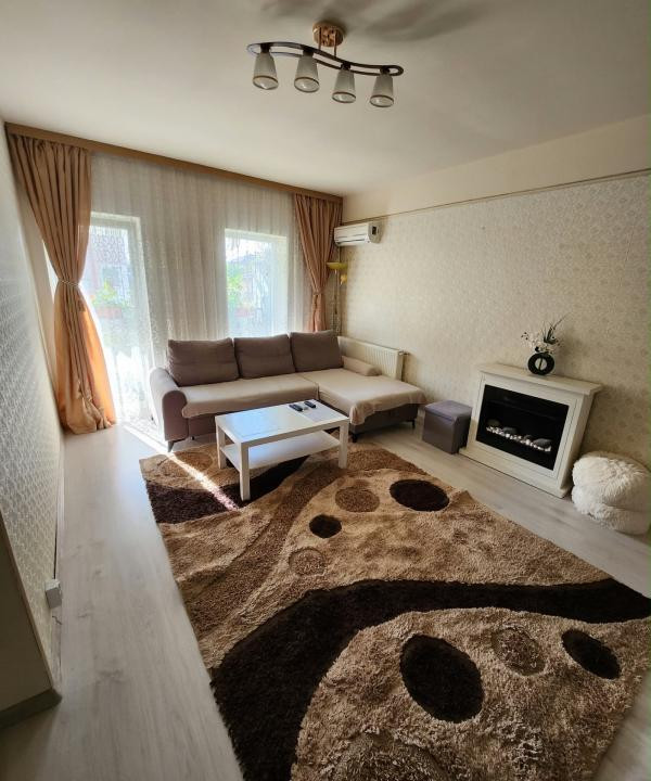 Apartament 2 camere, 56 mp utili, renovat recent -Calea Sagului