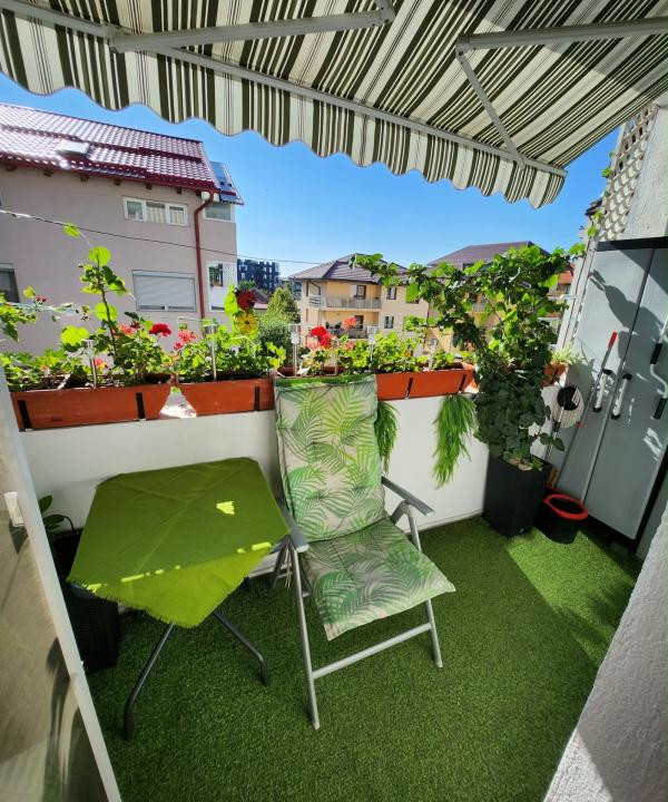 Apartament 2 camere, 56 mp utili, renovat recent -Calea Sagului