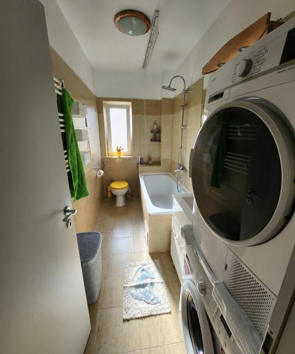 Apartament 2 camere, 56 mp utili, renovat recent -Calea Sagului