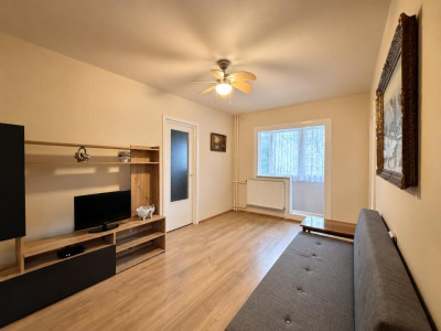 DE INCHIRIAT - Apartament, 2 camere, etaj 2 - zona Dacia 