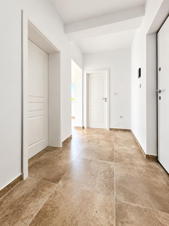 Apartament 1 camera, decomandat, 37 mp utili, Parter-Giroc