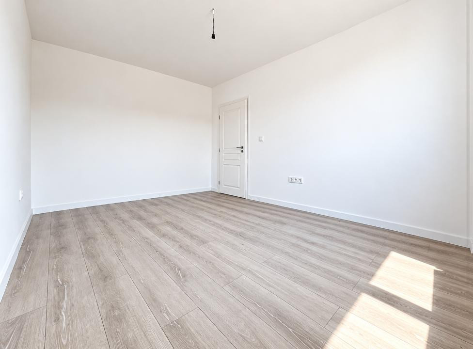Apartament 2 camere, decomandat, 49 mp utili, etaj 2-Giroc