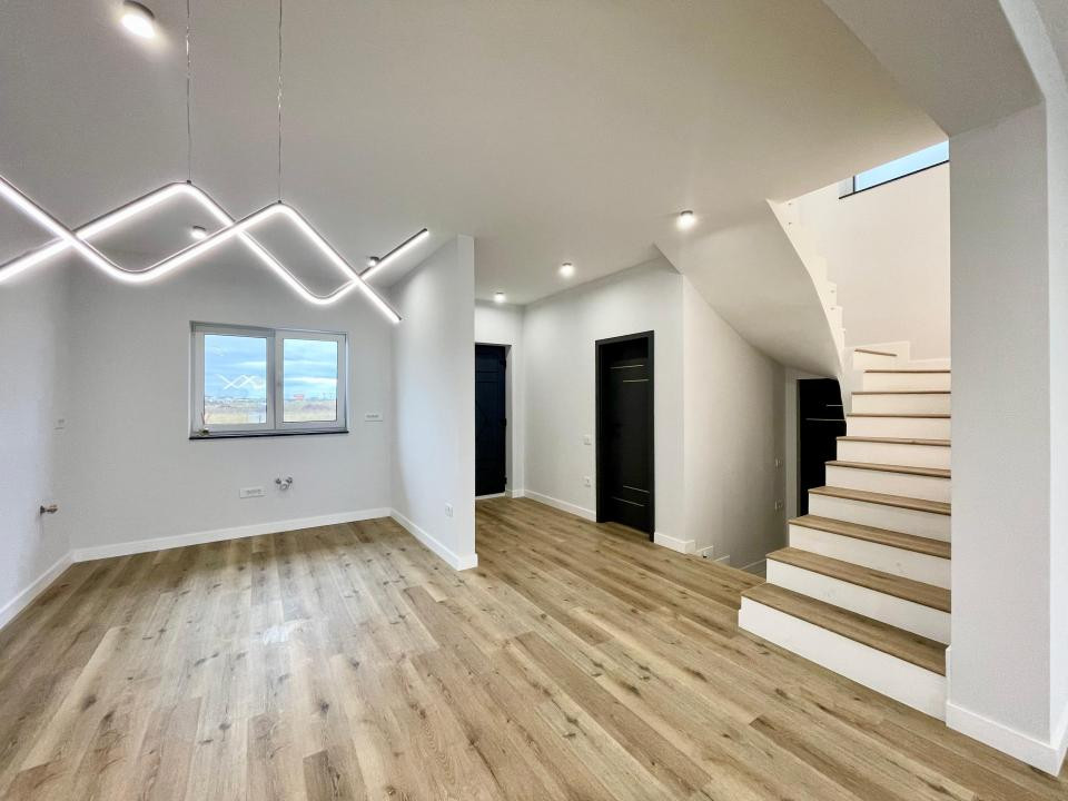 Duplex separat prin camera tehnica, 116mp utili - Mosnita Noua