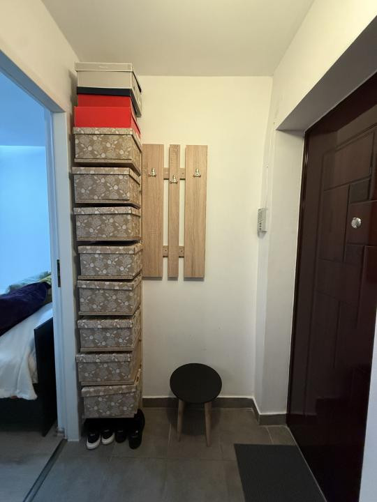 Apartament cu 2 camere, etaj 3 - Complexul Studentesc