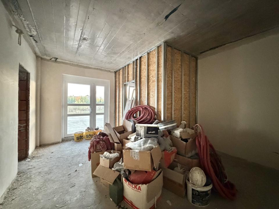 Spatiu comercial 146,70mp utili, 1 vestiar+1baie in Chisoda 