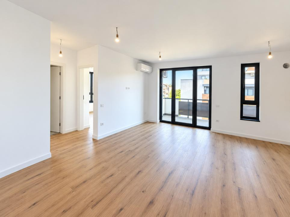 Apartament cu 3 camere, 67 utili, etaj 5, lift-Aradului