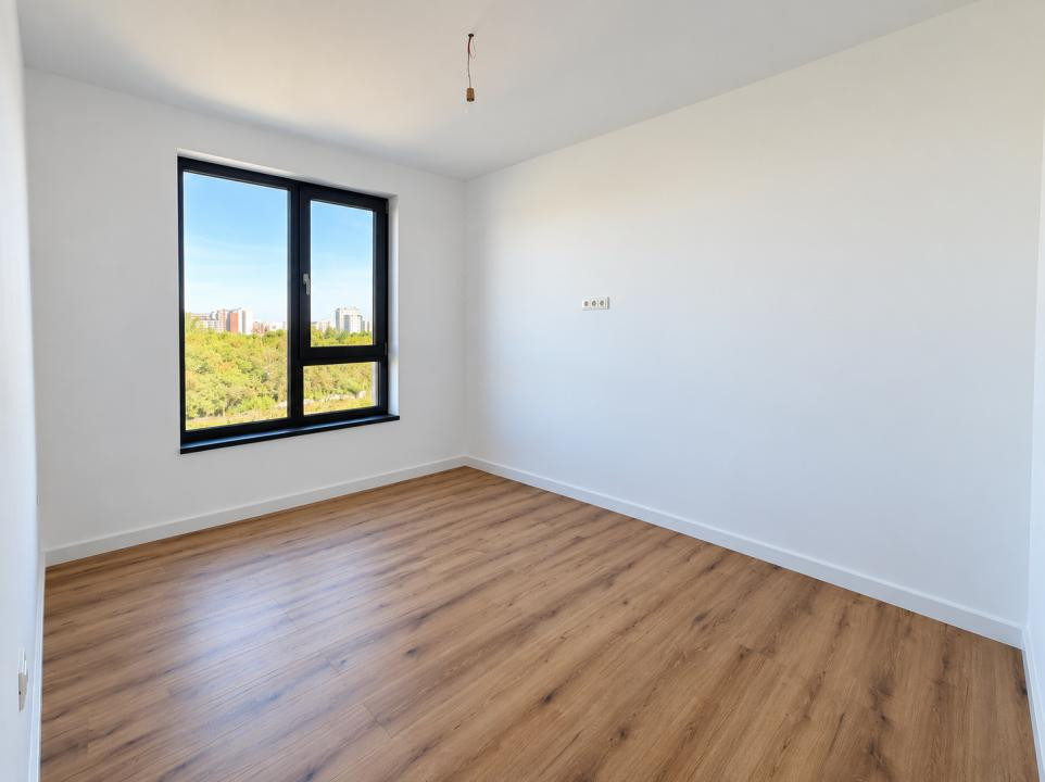 Apartament cu 3 camere, 67 utili, etaj 5, lift-Aradului