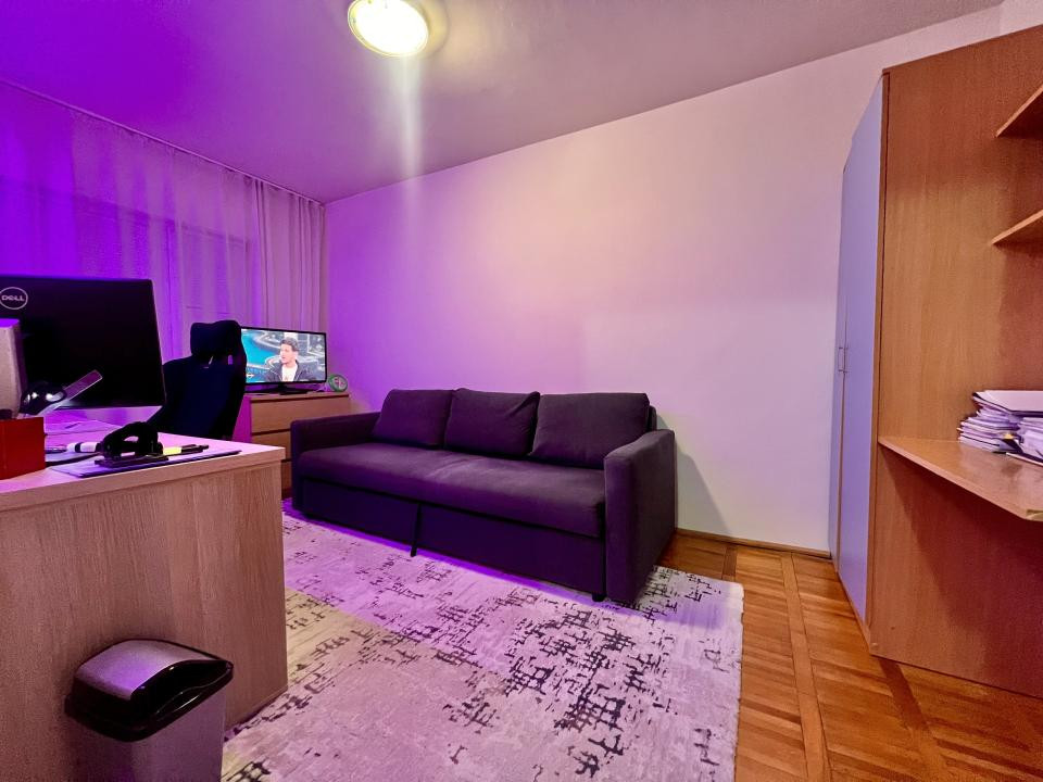 Apartament 3 camere, decomandat, 65 mp utili , etaj 2/4 -Girocului