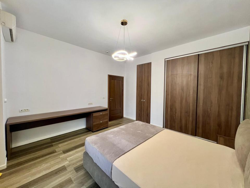 Apartament 3 camere, decomandat, 77 mp utili , parter - Zona Lipovei