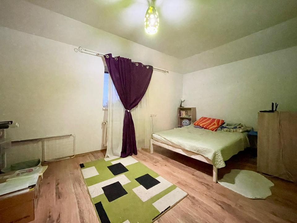 Apartament 2 camere + mansardat 1 dormitor - Giroc