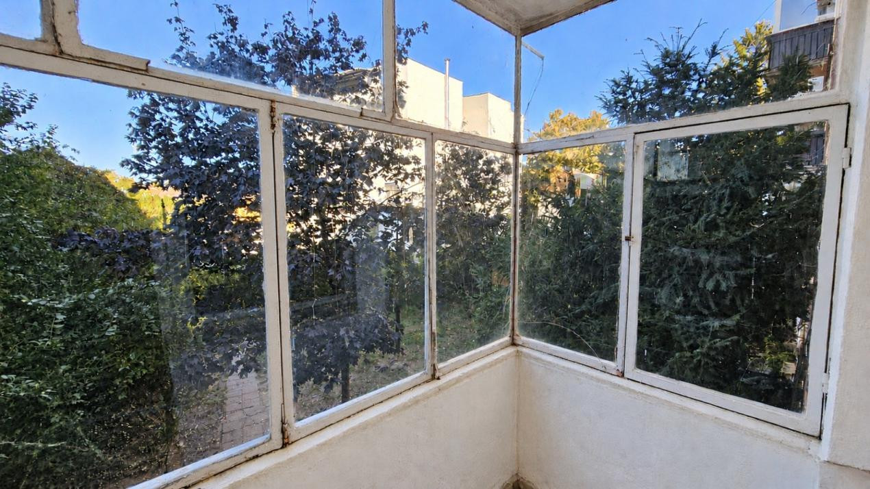 Apartament cu o camera, 32,5 mp utili, etaj 1 - Complexul Studentesc