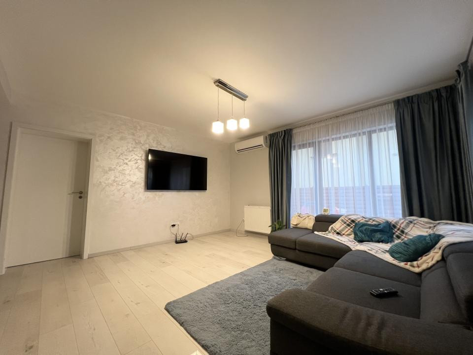 Casa individuala, 5 camere, 96 mp utili, 230 teren, mobilata - Giroc