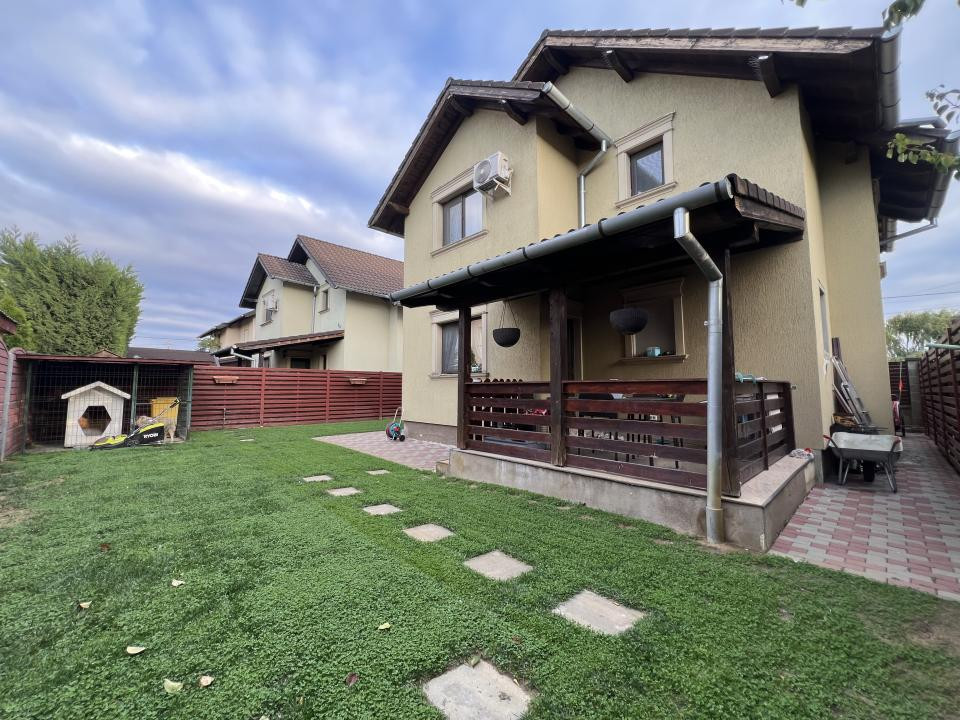 Casa individuala, 5 camere, 96 mp utili, 230 teren, mobilata - Giroc
