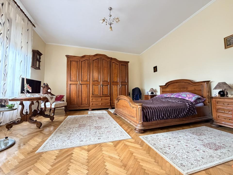 Apartament 2 camere, 83 mp utili, etaj 1, centrala, garaj - Iosefin