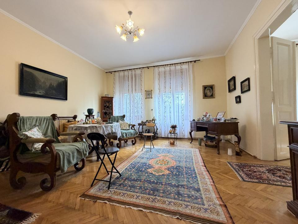 Apartament 2 camere, 83 mp utili, etaj 1, centrala, garaj - Iosefin