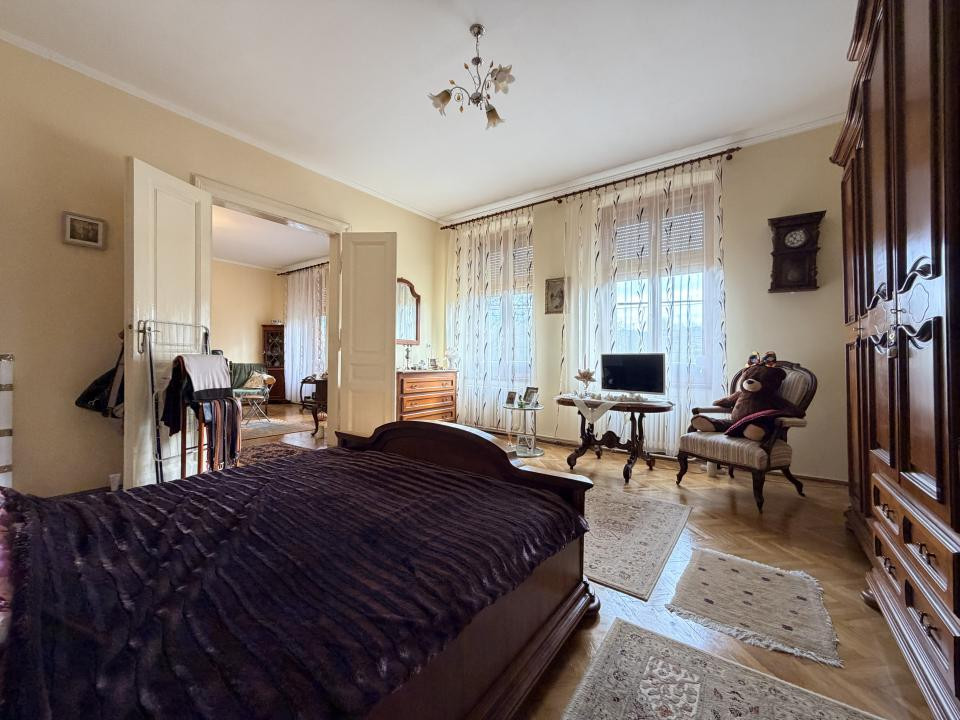 Apartament 2 camere, 83 mp utili, etaj 1, centrala, garaj - Iosefin