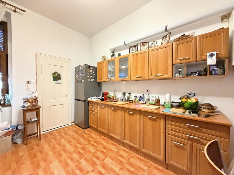 Apartament 2 camere, 83 mp utili, etaj 1, centrala, garaj - Iosefin