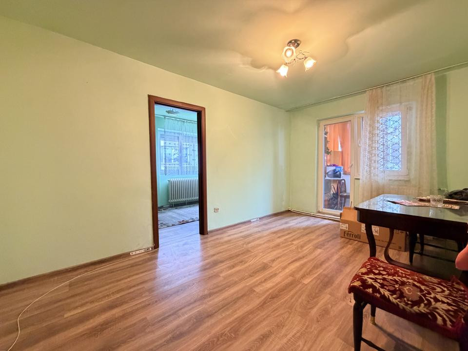Apartament 2 camere, 40 mp utili, centrala proprie - zona Sagului