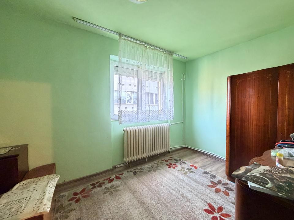 Apartament 2 camere, 40 mp utili, centrala proprie - zona Sagului
