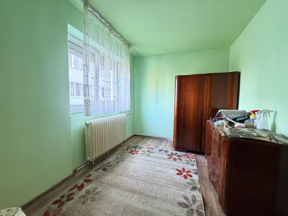 Apartament 2 camere, 40 mp utili, centrala proprie - zona Sagului