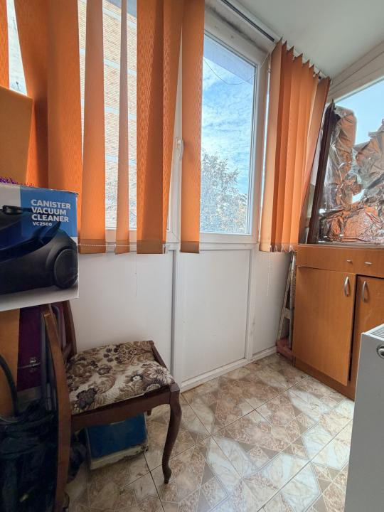 Apartament 2 camere, 40 mp utili, centrala proprie - zona Sagului