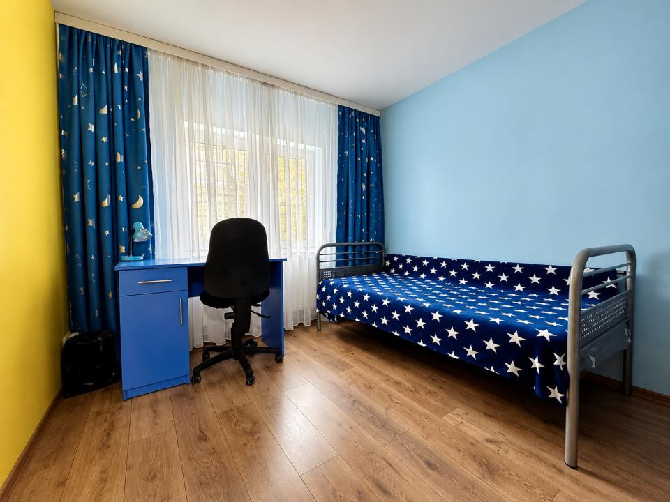 Apartament 4 camere, 79mp, etaj 1, cheltuieli mici - Lipovei