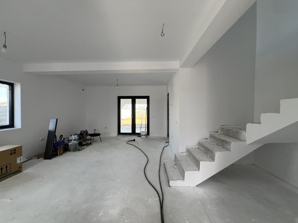 Duplex P+M, 4 camere, 95 mp utili, 350 teren, pompa de caldura - Urseni